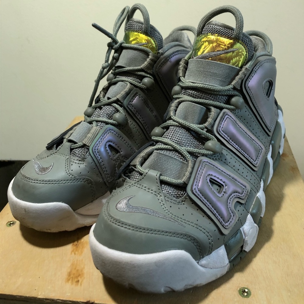 Nike uptempo 96’ olive green